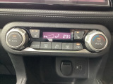 フルオートエアコンが装備されています!お好みの温度設定をするだけでエアコンの風量やモードの切り替えを自動でコントロールしてくれます!