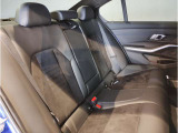 【エアバック】BMWのエアバックやその他の安全装備は、互いに補完しあう事で徹底した安全性を貫きます。万一の事故の際にそれぞれ最適な保護を提供してくれます!