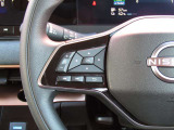 ステアリングスイッチ付きです。運転に集中できます。