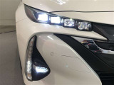 LEDヘッドライトです。デザイン性がよくとても明るいので、夜間の走行や悪天候でも安心です。しかも長寿命!