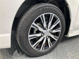 『純正アルミホイール装着車になります!』スタイリッシュでとてもかっこいいですね♪