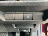 運転席まわりの画像です。