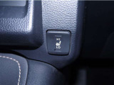 運転席シートヒータースイッチ