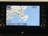 いまや必須装備「ナビゲーション」搭載!知らない場所にスイスイッとドライブ。もう、これなしではハンドルを握れませんね!でも運転中の操作は危険ですのでご注意ですね☆