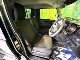 運転席シート廻りは使用感も少なく、良好な状態となっています。丁寧に使われていたことがよくわかりますね。