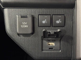 寒い冬に大活躍のシートヒーターが運転席と助手席についています♪シートぽっかぽか♪
