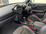 ◆LIBERALAは、輸入車選びの新たなスタイルを提案するインポート・セレクト・ブランドです。オーナー様となる方がクルマから直接感じる感性を第一にした、最良の一台との出会いをコーディネートいたします。