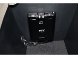 高速道路走行の料金所をノンストップで通過できるETCを装備!※ ETCカードのお申し込みも当社にお任せ下さい!