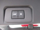 万一の衝突に備えて、いつでも安心して運転できるようエアバックシステムなどの安全装備を標準搭載!!
