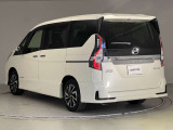 【ワイド保証】日産販売店の中古車には、無料で保証が付いています。走行距離無制限で、無料保証期間は1年間から。品質に自信があるから実現した、日産ならではの保証です。