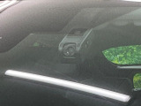 【ドライブレコーダー】ドライブレコーダー装備!走行中はもちろん、あおり運転や事故に遭遇した際、映像で記録し、万一のリスクに備えます。※記録用SDカードはお客様ご自身でご準備いただく必要があります。