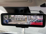 スマートルームミラー付ですのでお荷物が乗っていても後方確認が出来ます。