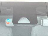【トヨタセーフティセンス】走行中に前方の車両等を認識し、衝突しそうな時は警報とブレーキで衝突回避と被害軽減をアシスト。より安全にドライブをお楽しみいただけます。