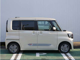 『サイドシルエット』運転席側写真になります。
