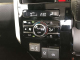 オートエアコンを装着しておりますので車内をお好みの快適な温度に保つことが可能です!