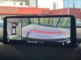 【360&deg;ビューモニター】専用のカメラにより、上から見下ろしたような視点で360度クルマの周囲を確認することができます☆死角部分も確認しやすく、狭い場所での切り返しや駐車もスムーズに行えます。