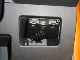 ETC車載器付きです。高速道路の料金所もスムーズに通過できます。