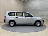全車1年間の走行距離無制限のロングラン保証付きです。また、さらに安心をお求めの方には1年〜2年の保証延長ができる「ロングラン&alpha;保証」(有償)もお選びいただけます。