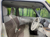運転席シート廻りは使用感も少なく、良好な状態となっています。丁寧に使われていたことがよくわかりますね。