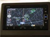 純正スタンダードインターナビ(VXM-234VFi)&バックカメラが装備されているので、普段の使い勝手もロングドライブも快適です。