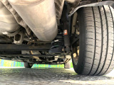 お車を安心してお乗りいただく為には、足回りの定期点検が欠かせません。サービスサポート(有償保証)では無料点検もご提供しており、安心のカーライフをお過ごしいただけるサポート体制が整っています。