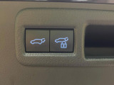【パワーバックドア】スマートキーや運転席のボタンを押すだけでリアゲートが自動で開閉します!荷物を持っている時や、高い位置にあるバックドアを閉める際に便利な機能です♪
