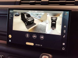 【3Dサラウンドカメラ(360&deg;カメラ)】全方位の死角となる部分や発進時・駐車時・細い路地からの運転などカメラを通してモニターで確認することが可能です。