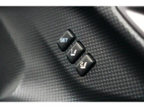 運転席のシートポジションメモリー機能は、登録済みの運転者と交代しても、シートポジションの変更の手間がかかりません。