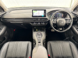 ★いつでも気持ちよく運転できて、使い勝手のいい収納や体をケアするシート、細部にまでこだわったインテリア♪