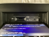 ディスプレイオープンで音楽CD、DVDビデオの再生も可能です。