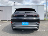 Volkswagenらしいスタイリッシュなデザインと、先進の電動パワートレインを融合したID.4 Pro。輸入車ならではの質感とEVならではの静かで滑らかな走りが魅力です。