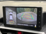 【パノラミックビューモニター】専用のカメラにより、上から見下ろしたような視点で360度クルマの周囲を確認することができます☆縦列駐車や幅寄せ時に活躍してくれます♪