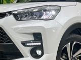 【シーケンシャルターンランプ付きLEDヘッドライト】人気の『流れるウィンカー』付きのLEDヘッドライトを装備♪高級感はもちろん、点灯時は存在感たっぷりで他車からも認識されやすく安心です。