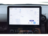 ディスプレイオーディオを装備。スマホとクルマをつなぐことで、これまでのナビに加えて、いろんなサービスが楽しめます。