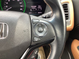 Hondaセンシングの機能のひとつ、アダプティブクルーズコントロール付!アクセルから足を離しても設定したスピードと前車との車間を保ち走行してくれます!車線維持もアシスト☆高速道路で疲労軽減ですね☆