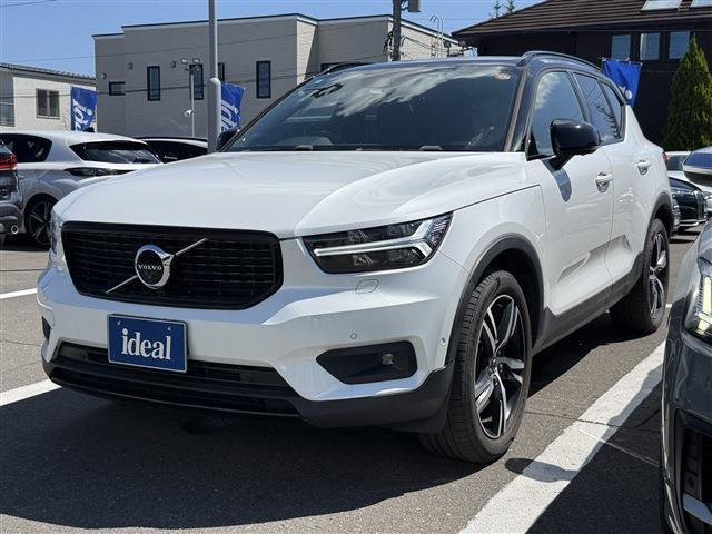 XC40 T4 AWD Rデザイン 4WD