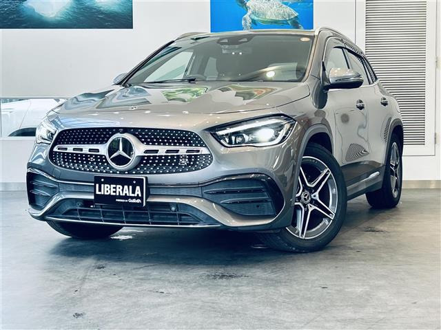 GLAクラス GLA200d 4マチック AMGライン 4WD 4WD 修復歴無し