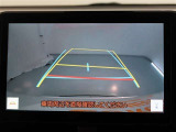 バックガイドモニターで、後方を確認しながら安心して駐車することができます。運転初心者も熟練者も必須の機能ですよ!