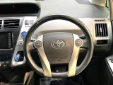 【純正革巻きステアリング】上質な革を使用することで、手にしっかり馴染みとても運転しやすいハンドルです♪