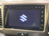 【メーカー純正ナビ】インテリアに溶け込むスタイリッシュな「専用設計」メーカーナビを装備♪視認性や操作性など基本性能にも優れ、より上質なカーライフをお楽しみいただけます。