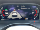 視認性の高いメーターで運転情報を的確に把握できます!