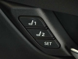 運転席のパワーシートは2名様分までメモリー機能付きです。