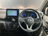 ステアリングスイッチ付きで操作・運転がしやすいハンドルです★