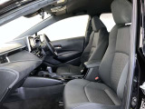 すっきりとしたデザインの内装は、さすがトヨタ車の上品さを感じます。