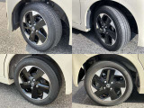155/65R14 純正アルミホイール装着。