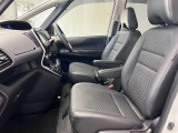 【車内ルームクリーニング済】専門スタッフにより車内はきれいにルームクリーニングを行っております。
