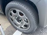 ☆お車についた傷やヘコミ、事故の修理もハヤシにお任せください。自社鈑金工場で修理ができますの安心です☆