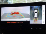 バックガイドモニターを装備しています、車庫入れもラクラクです。パノラミックビューモニターを搭載しています、上からの画像も表示されます。