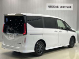セレナ 1.4 e-POWER ハイウェイスターV 