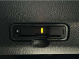 有料道路のレーン通過に便利なETC2.0車載器を装着しています。ご利用にはセットアップが必要となります。